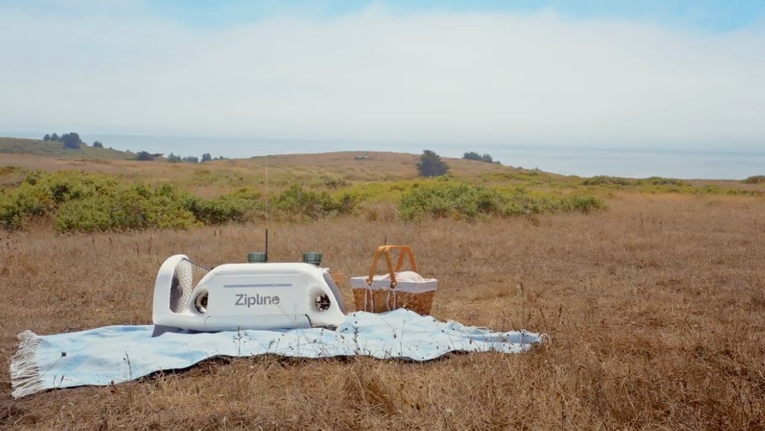 VIDEO: cadena de restaurantes lanza entregas de comida por drones en minutos